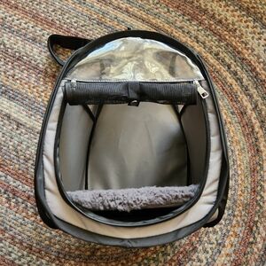 PET Carrier Small Up to 6 lbs New Condition Amazing Quality by You & Me